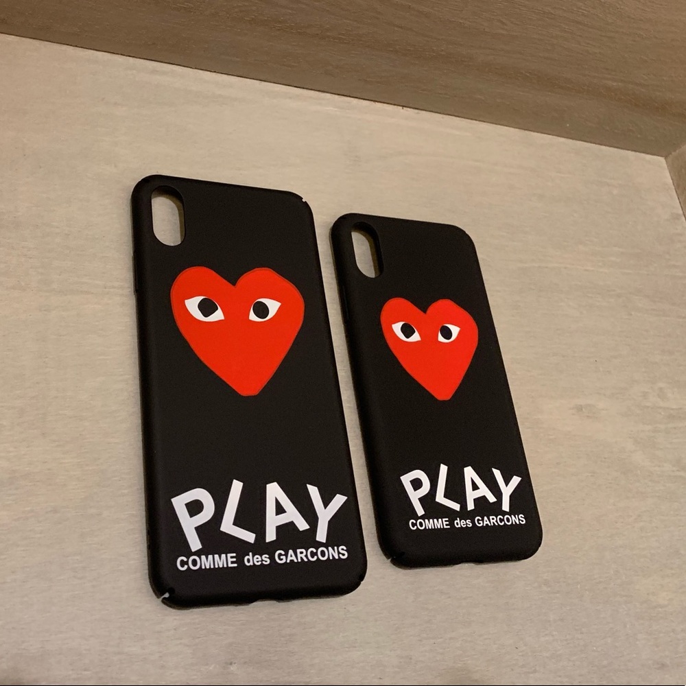 COMME DES GARÇONS IPHONE CASE